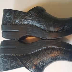 Dansko | Black Floral Embossed Medallion Clog Shoe